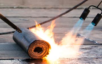 Bog asphalt flat roofing repairs