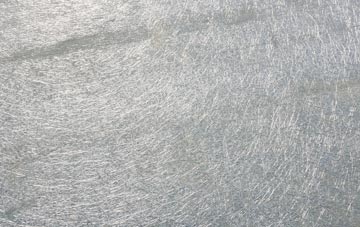 Bog laminate fibreglass or shingles?